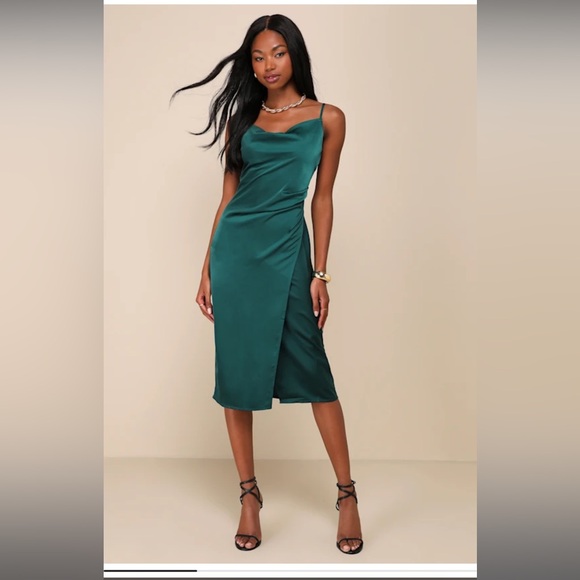 Lulus Hollywood Forest Green Satin Midi Dress, Size M, Brand new - Picture 2 of 2